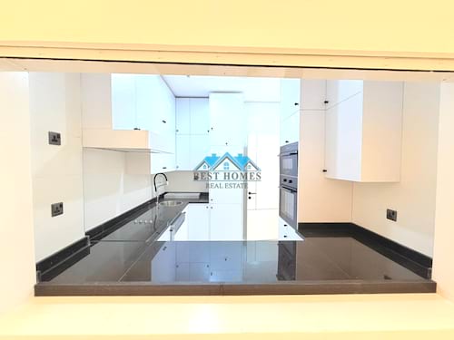 VVIP Luxury Brand New 4 Bedrooms Floor Apartment with Balconies in Hessa Al Mubarak