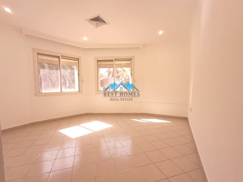 3 Bedrooms Ground Floor Apartment in Salwa