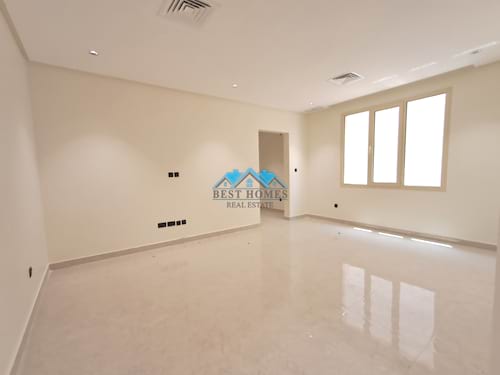 Brand New 5 Bedrooms Floor in Salam Area