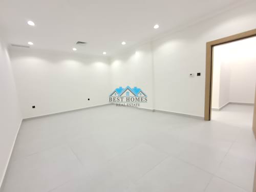 3 Master Bedroom Modern Apartment in Surra