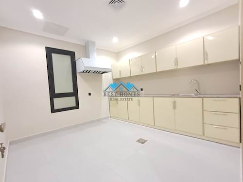 3 Master Bedroom Modern Apartment in Surra