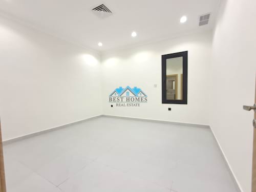 3 Master Bedroom Modern Apartment in Surra