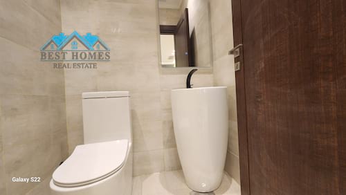 Brand New 5 Bedrooms Duplex House in Rumaithiya
