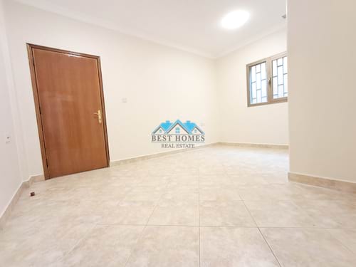 4 Bedrooms Nice Apartment in Rumaithiya