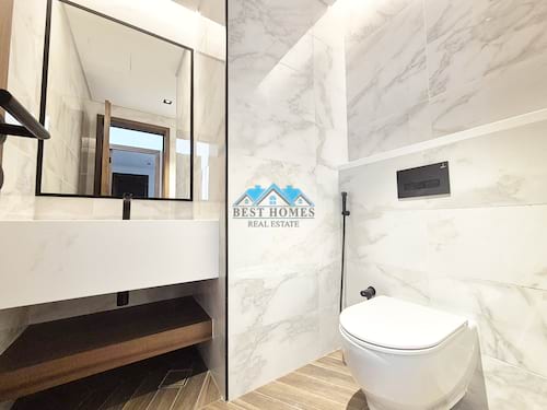 Brand New Ultra Modern Apartment in Hessa District