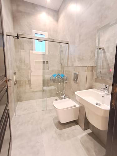 Nice and Modern Style 3 Bedrooms in Mishref