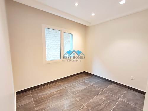 Modern Style 3 Master Bedrooms Floor in West Mishref