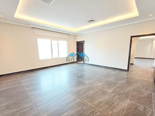 Modern Style 3 Master Bedrooms Floor in West Mishref