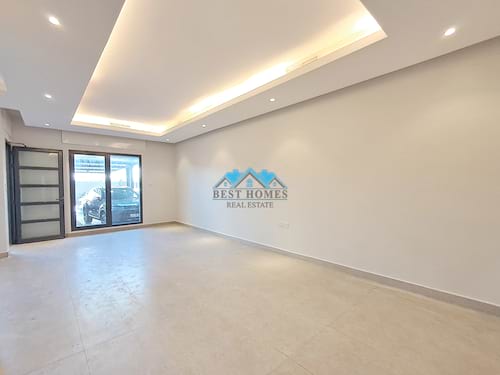 4 Bedrooms Ground Floor in Rumaithiya