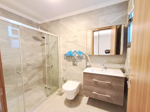 4 Bedrooms Ground Floor in Rumaithiya