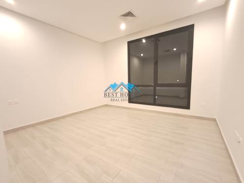 Modern 4 Bedrooms Floor in Abu Fatira