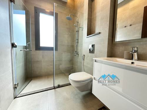 01 Bedroom High Luxury Apartment with Sea View in Salmiya