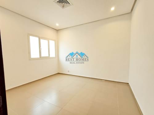 2 Bedrooms Apartment with Balcony in Massayal