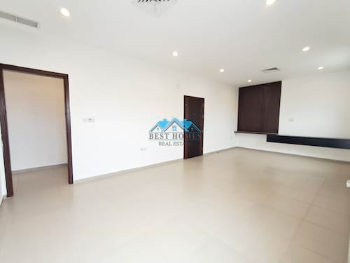 2 Bedrooms Apartment with Balcony in Massayal