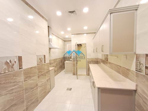 Three Bedrooms Apartment in Shuhada