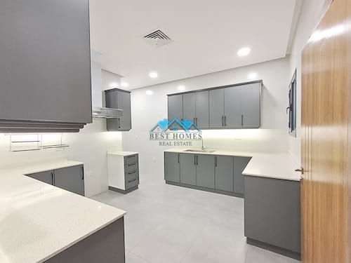 Modern Style 4 Bedrooms Ground Floor in Abu Fatira