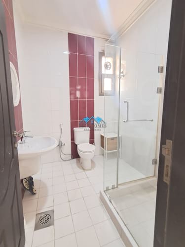 Nice 3 Bedrooms Apartment with Maid’s Room in Abu Fatira