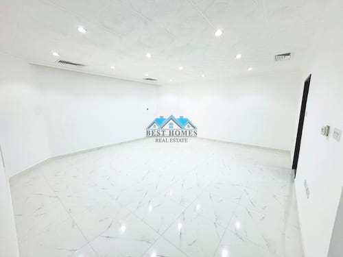 Spacious 4 Master Bedrooms Villa with Rooftop in Salwa