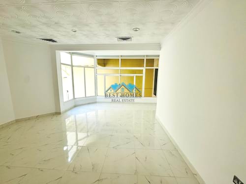 Spacious 4 Master Bedrooms Villa with Rooftop in Salwa