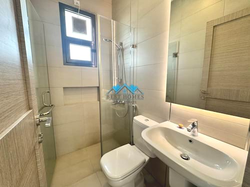 Nice & Affordable 2 Bedrooms Apartment with Rooftop Area in Al Funaiitees