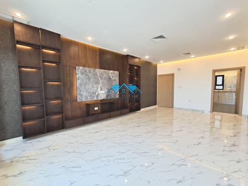 3 Bedrooms Apartment with Balcony in Bayan