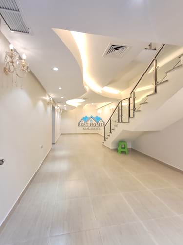 4 Bedrooms Ground Floor Duplex in Bayan