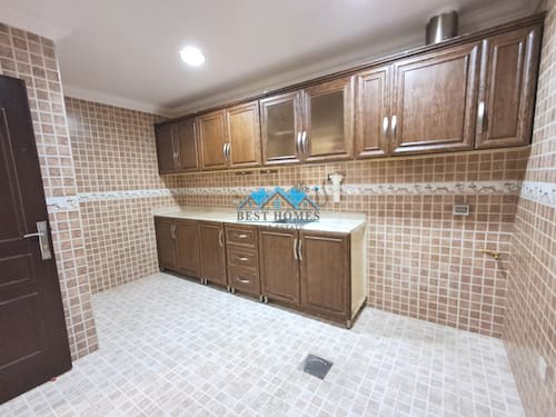 Ground Floor 3 Bedrooms Apartment in Jabriya