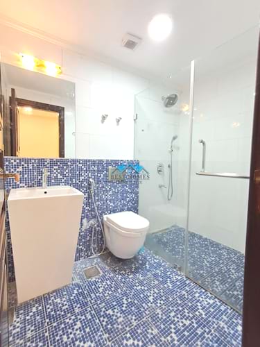 Spacious Four Bedrooms Ground Floor in Salam Area