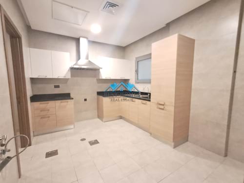 Modern 3 Bedroom Duplex with Private Entrance in Khaldiya