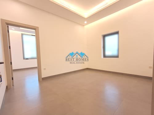 Premium 5 Bedrooms Floor Apartment Near Public Park in Zahra