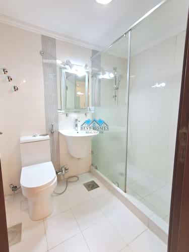 Stylish 4 Bedrooms Duplex Apartment with Private Entrance in Jabriya