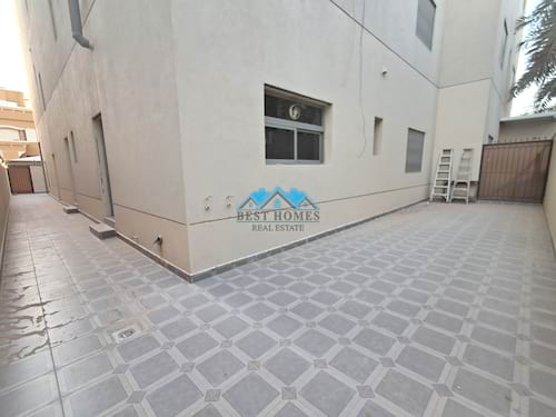Nice and Spacious 8 Bedrooms Duplex in Masouriya 