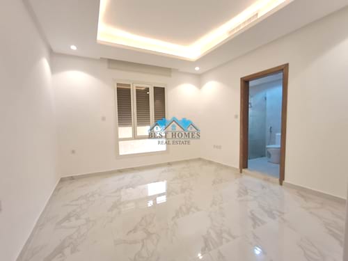 3 Master Bedrooms Floor Apartment in Qortuba