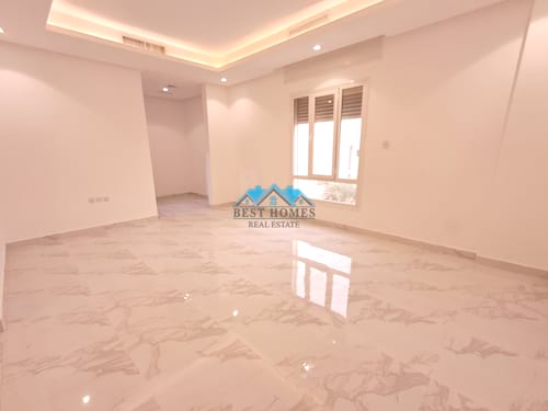 3 Master Bedrooms Floor Apartment in Qortuba