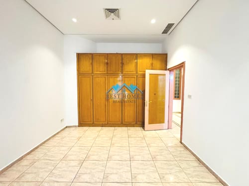 Four Bedrooms Apartment in Salwa