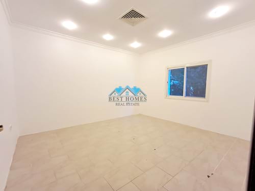 Nice and Spacious 3 Bedrooms in Rumaithiya