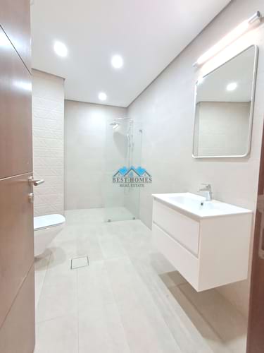 Luxury 6 Master Bedrooms Duplex Apartment In Surra