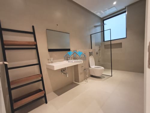 Exclusive 5 Master Bedrooms Duplex Apartment with Garden in Funaitees