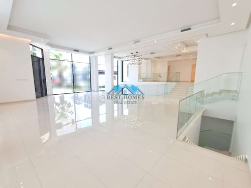 Exclusive 5 Master Bedrooms Duplex Apartment with Garden in Funaitees