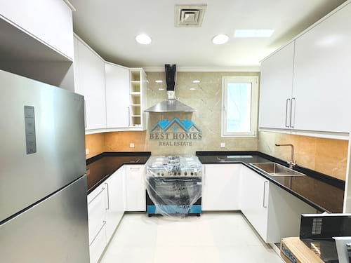 Modern 3 Bedrooms Apartment with Balconies in Salwa