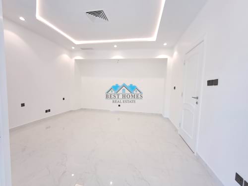 Modern Style and Spacious 4 Bedrooms Villa in Shuhada
