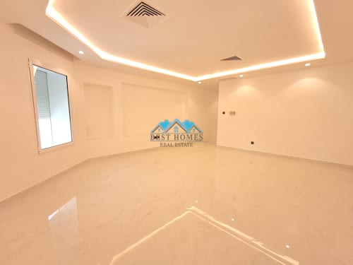 Modern Style and Spacious 4 Bedrooms Villa in Shuhada