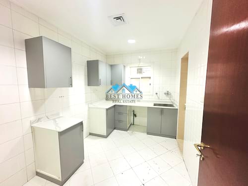 3 Bedrooms Apartment in Salmiya