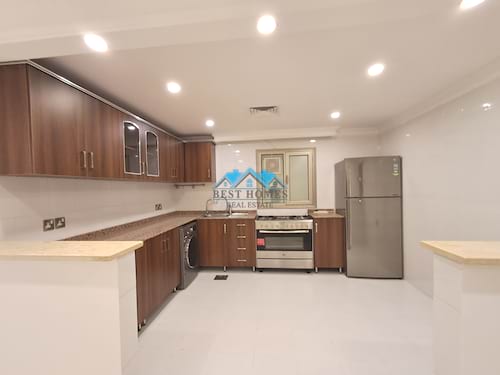 Ground Floor 3 Bedrooms Apartment in Salwa