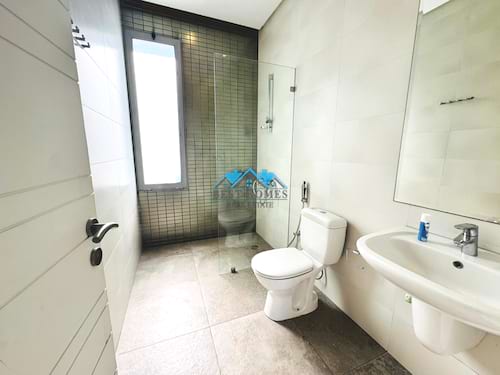Seaview Two Bedrooms Apartment with Huge Terrace Area in Salwa