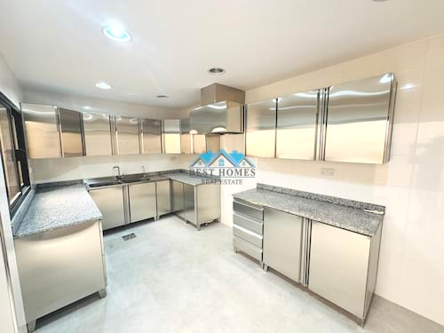 Seven Bedrooms Villa with Private Elevator in Salwa
