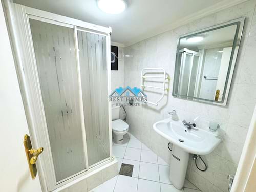 Seven Bedrooms Villa with Private Elevator in Salwa