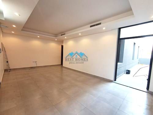 Ground Floor Three Bedrooms Apartment in Jabriya