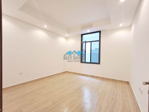 Ground Floor Three Bedrooms Apartment in Jabriya