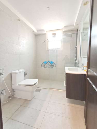 Modern 2 Bedroom Apartment with Rooftop in Hateen